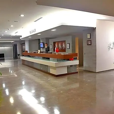 Hotel Dedepark 3*