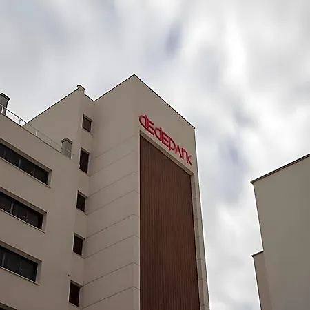Dedepark Hotel